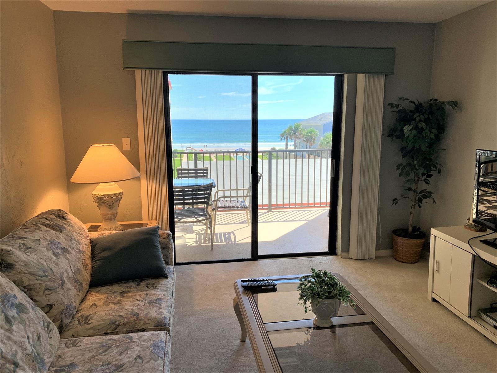 Hacienda Del Sol Condo - Residential