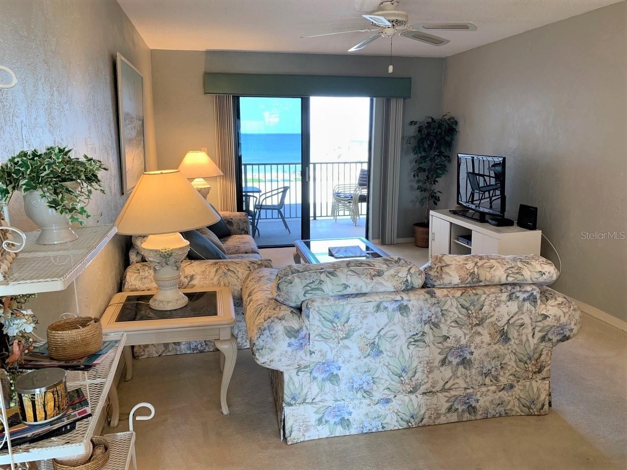 Hacienda Del Sol Condo - Residential