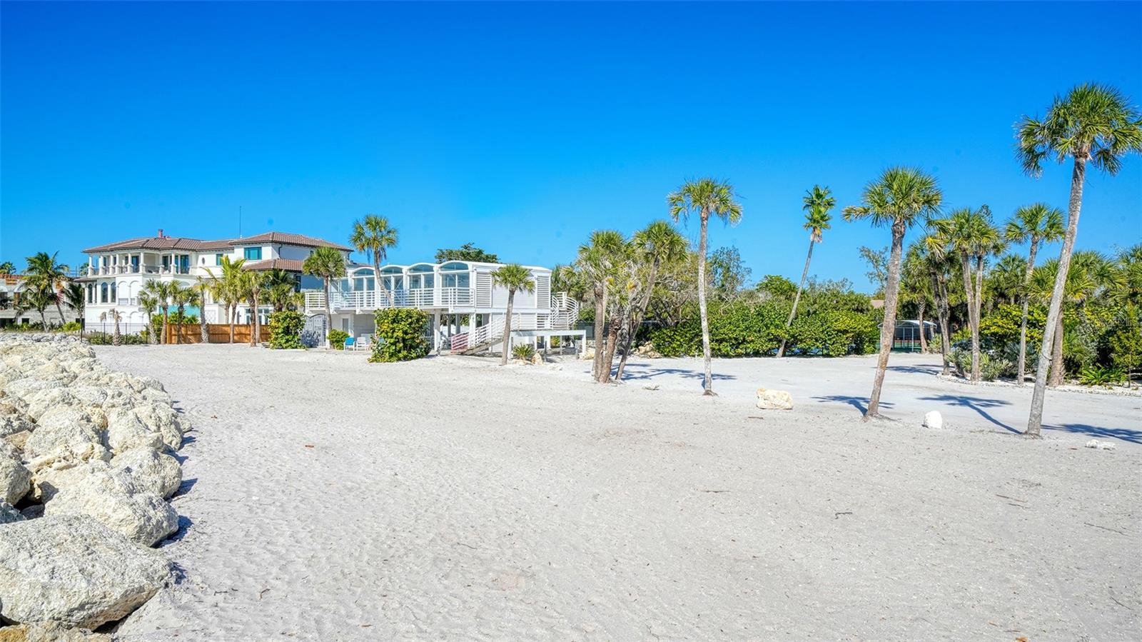 SIESTA PROPERTIES/THE SANDERLING - Residential