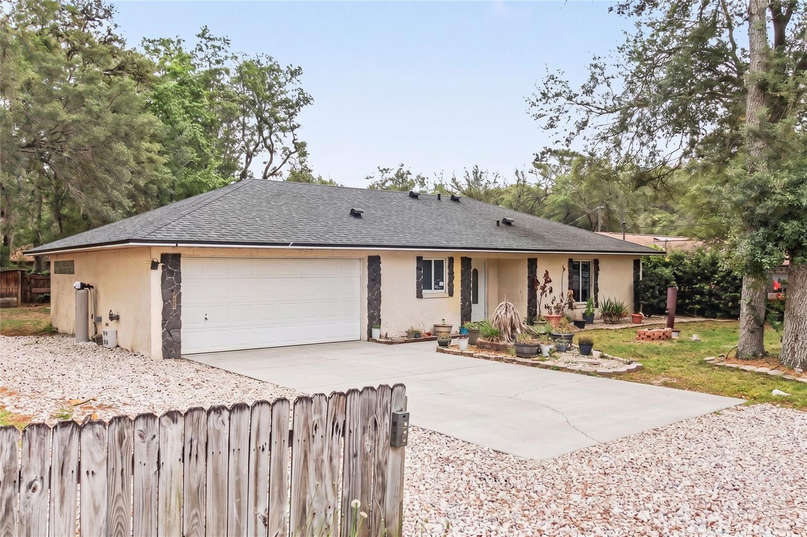 WEST HIGHLANDS - Residential