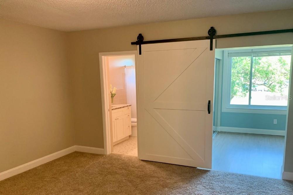 ON TOP OF THE WORLD - Residential