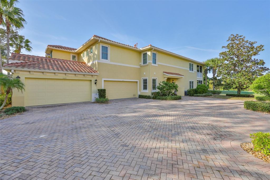 Photo of 1417 Emerald Dunes Drive, Sun City Center, FL 33573 (MLS # TB8454451)