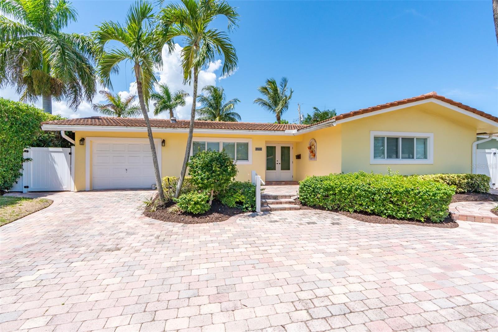 1271 SW 9TH STREET