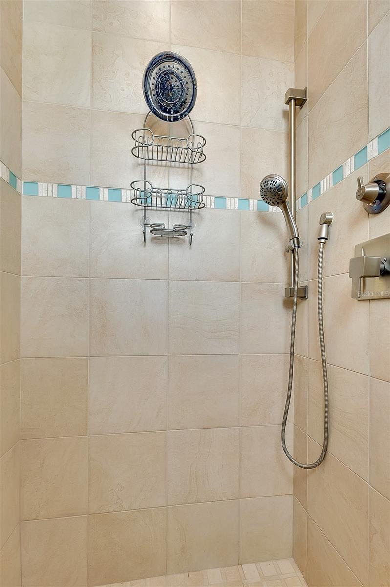 VENICE GULF VIEW SEC OF - Residential