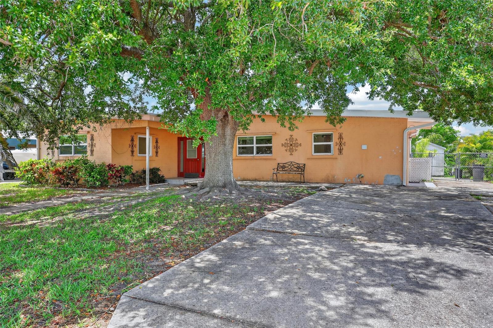 PORT CHARLOTTE SUB - Residential