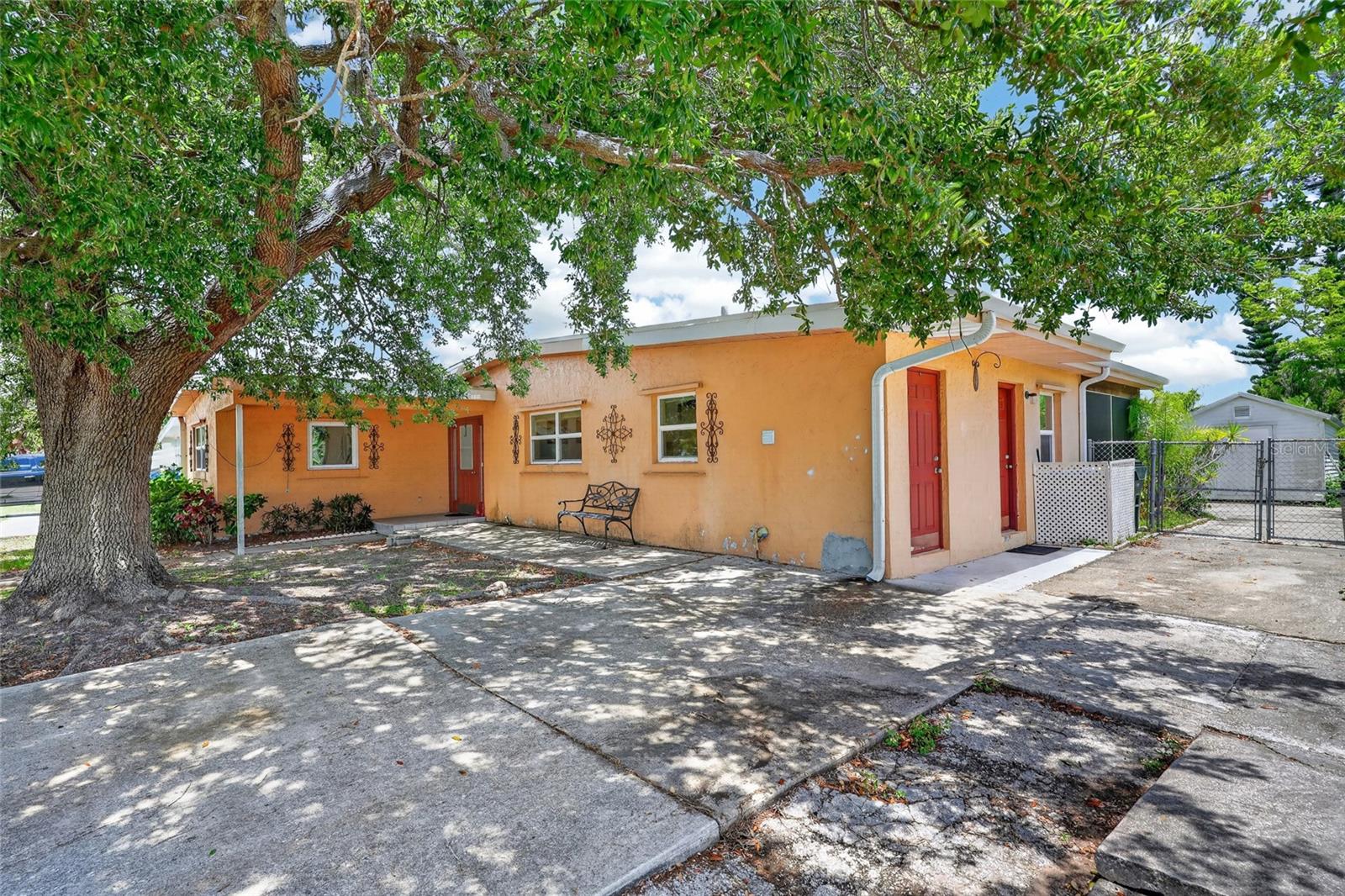 PORT CHARLOTTE SUB - Residential
