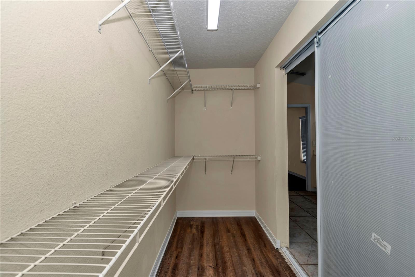 SOUTHERN PINES UNIT 03 - Residential Lease