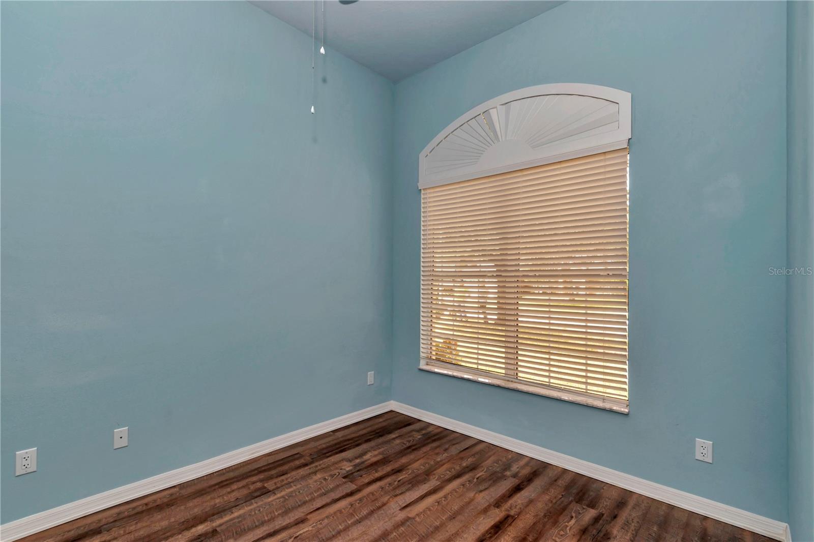 SOUTHERN PINES UNIT 03 - Residential Lease