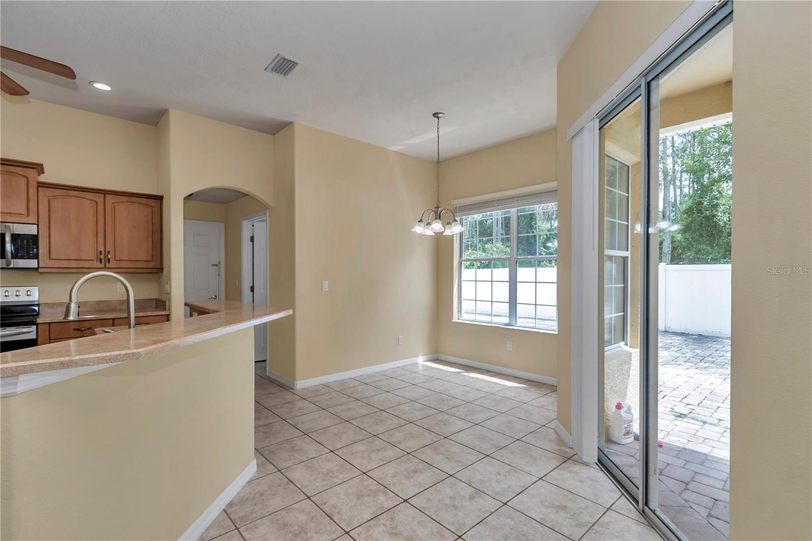 SOUTHERN PINES UNIT 03 - Residential Lease