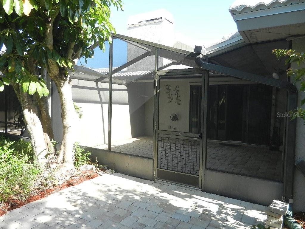 LAKESHORE VILLAGE SOUTH - Residential