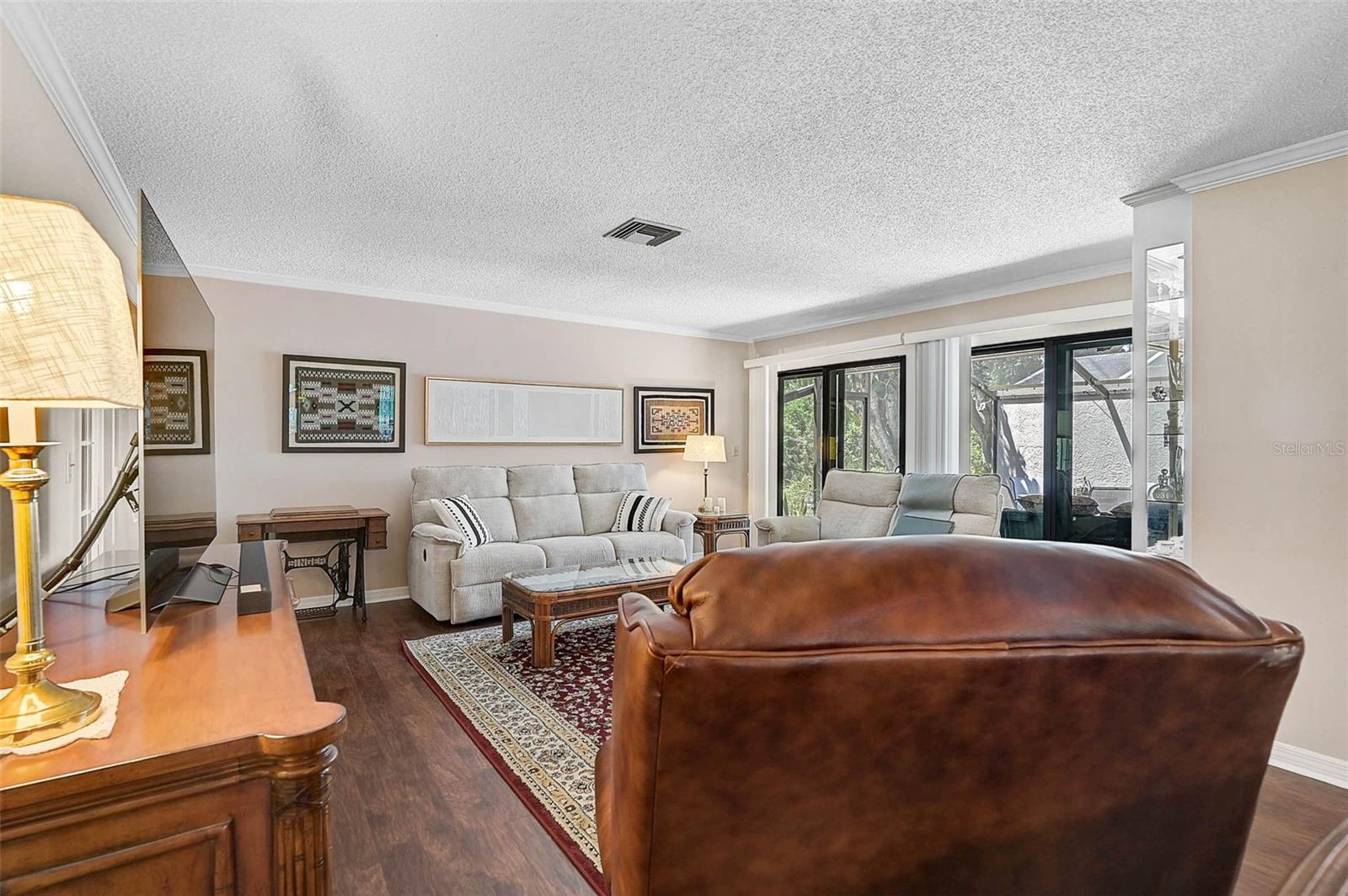 LAKESHORE VILLAGE SOUTH - Residential