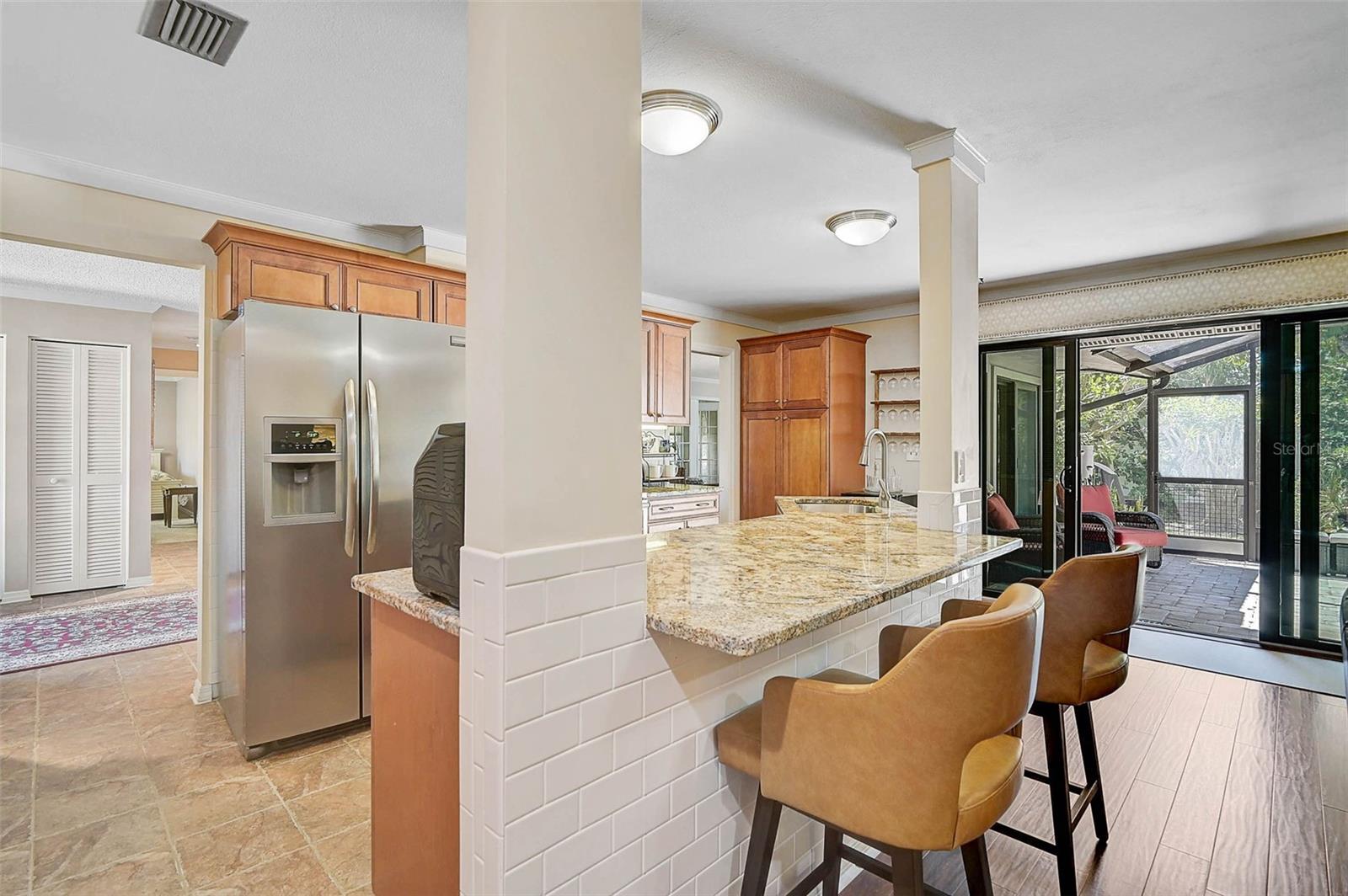 LAKESHORE VILLAGE SOUTH - Residential