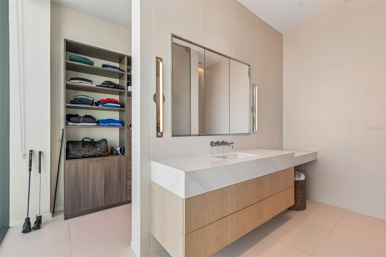 1000 WATER STREET CONDO - Residential