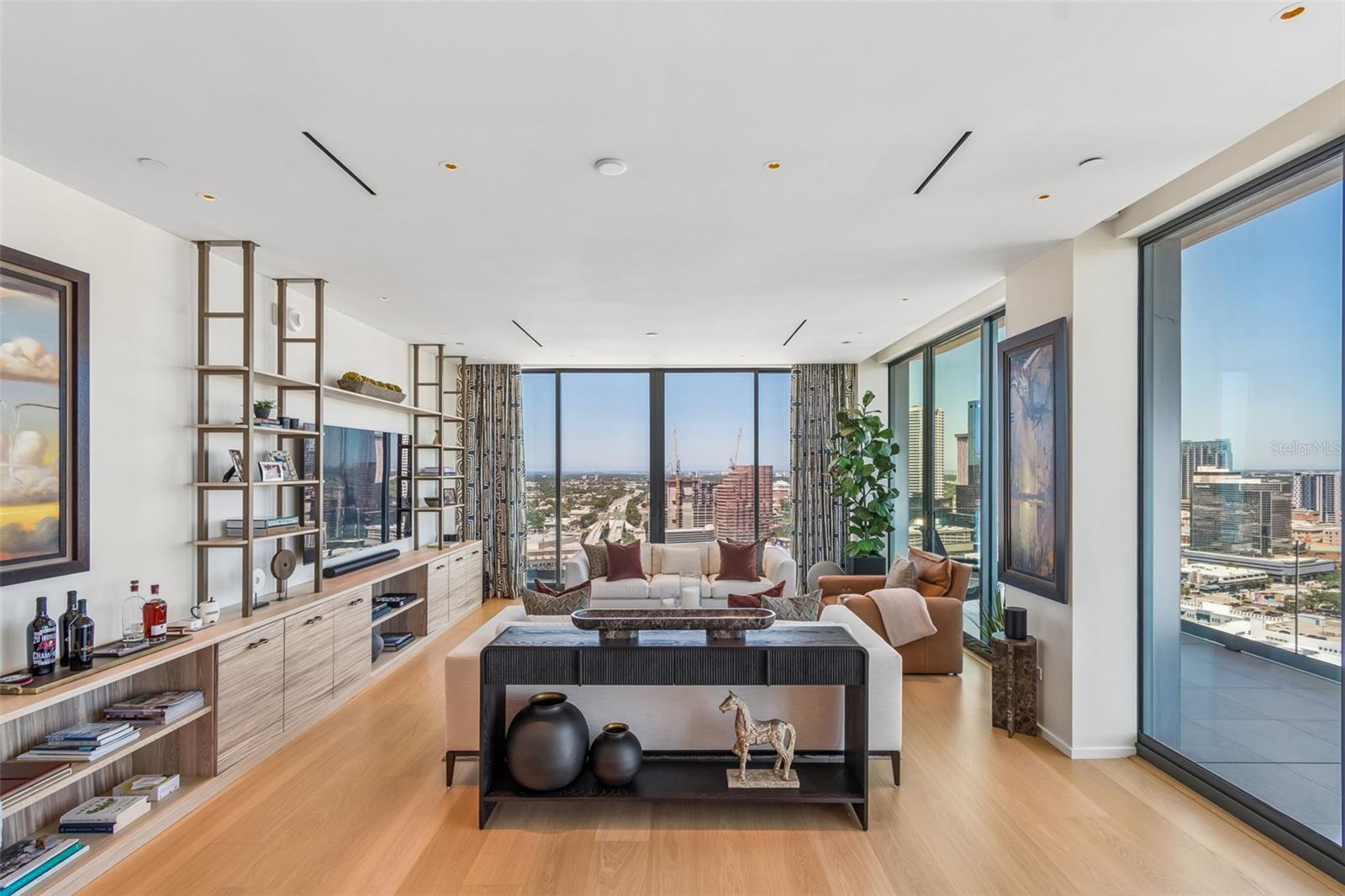 1000 WATER STREET CONDO - Residential