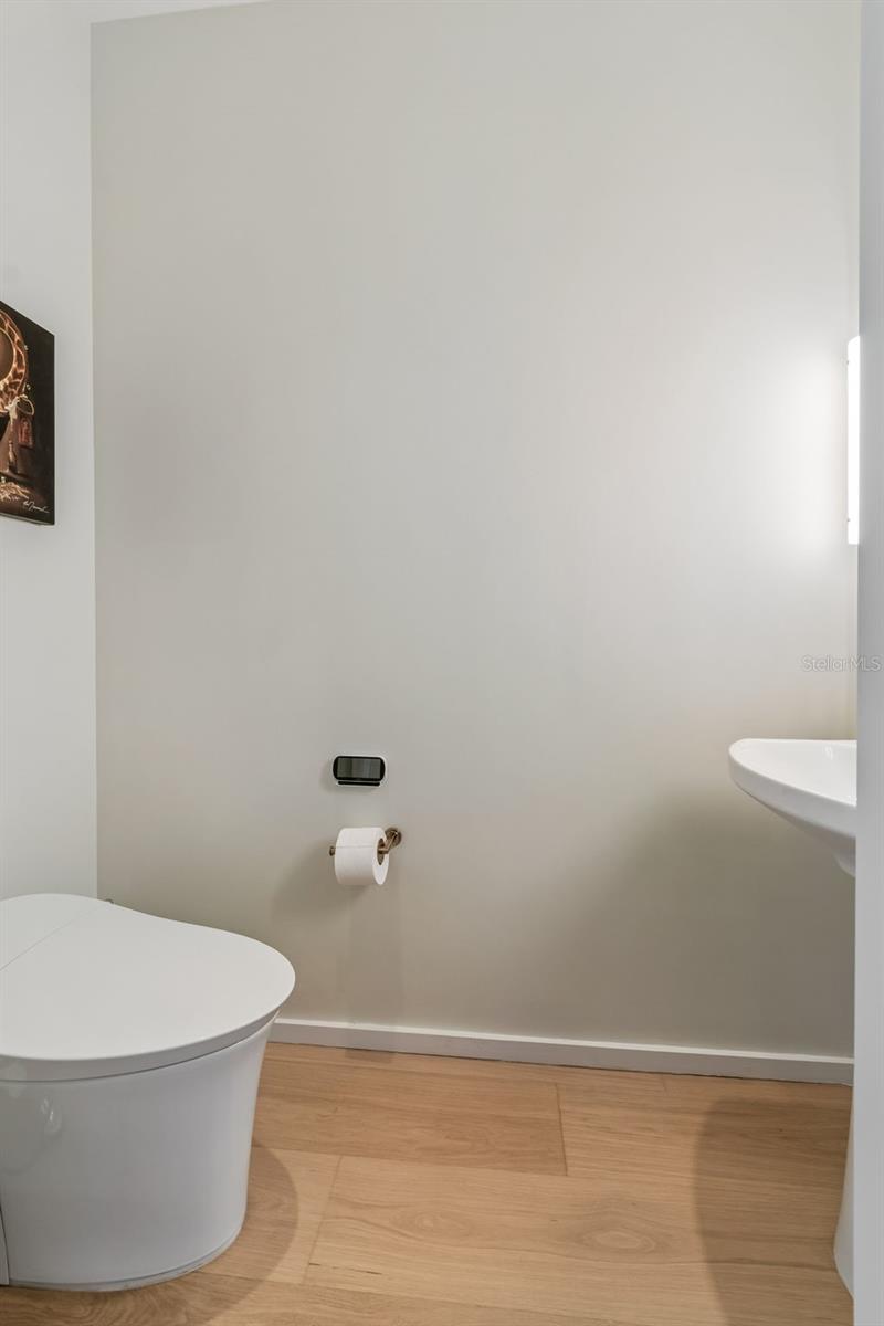 1000 WATER STREET CONDO - Residential
