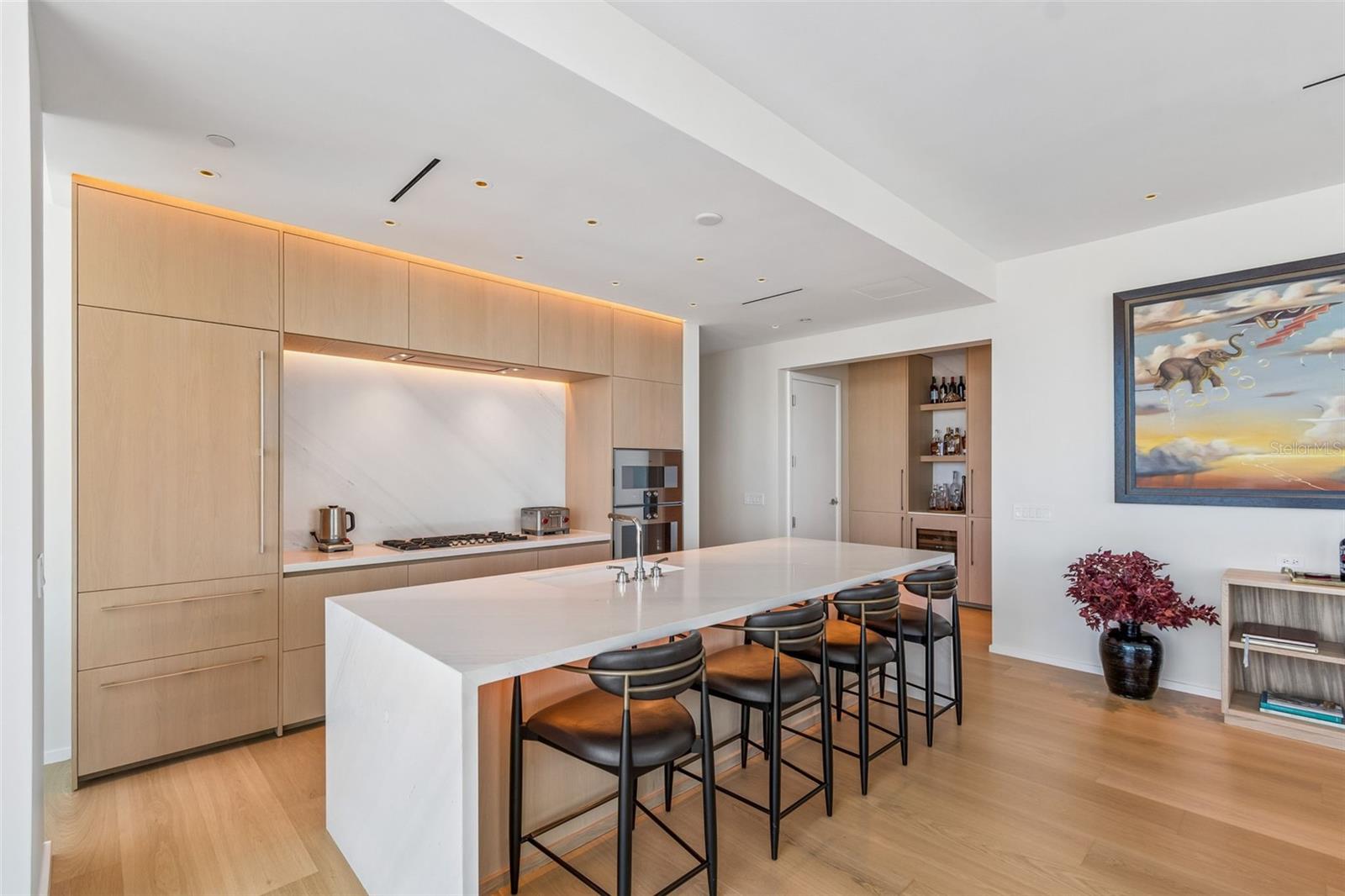 1000 WATER STREET CONDO - Residential