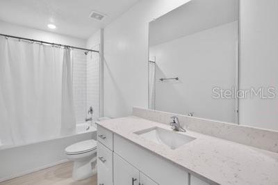 PROSPERITY LAKES - Residential