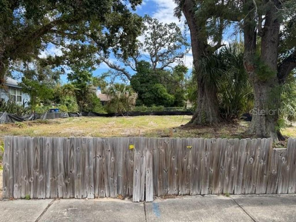 Photo of 2108 21st Street S, St Petersburg, FL 33712 (MLS # TB8443578)