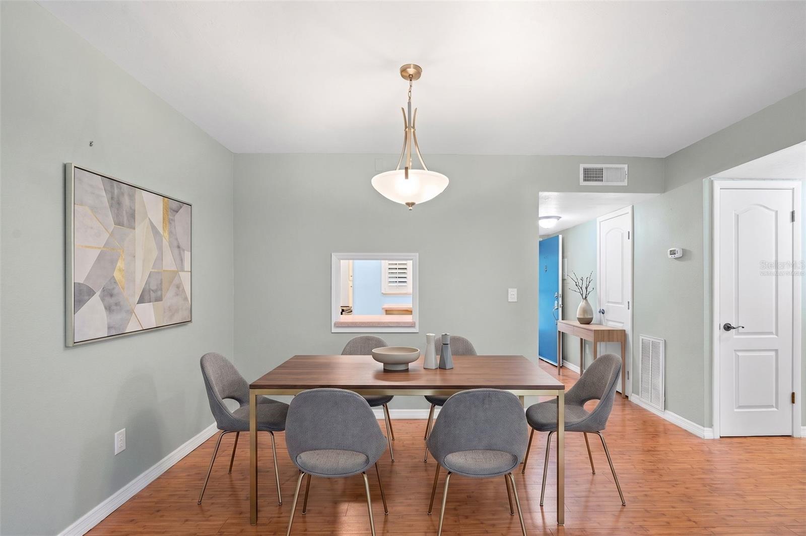 1310 GLEN OAKS DRIVE E 383E
