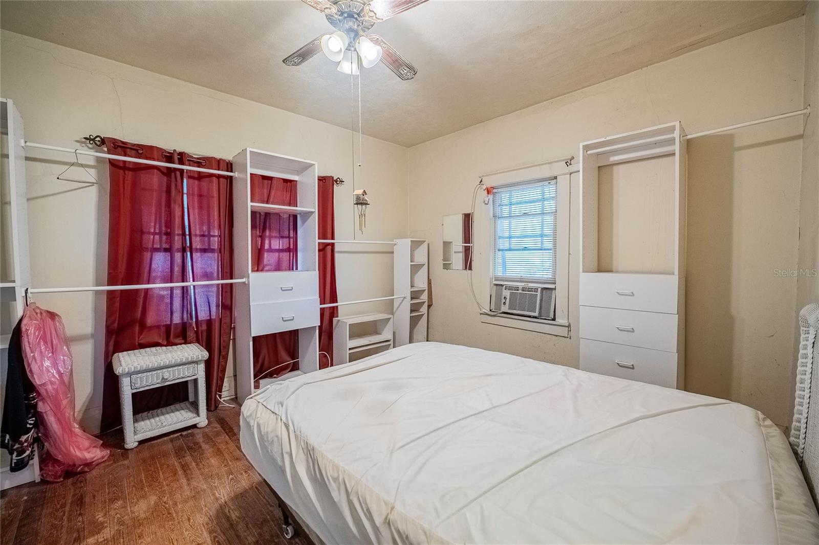 THE GEORGE SUB - Residential