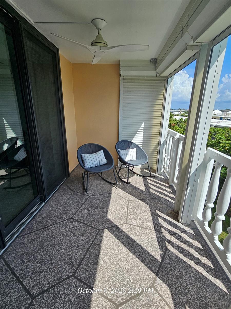 SILVER SANDS BEACH & RACQUET CLUB - Residential Lease