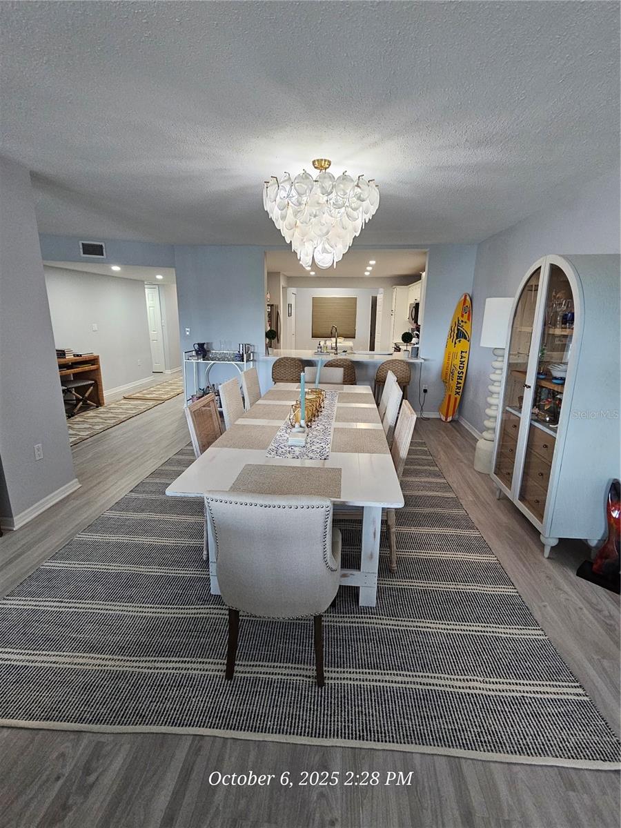 SILVER SANDS BEACH & RACQUET CLUB - Residential Lease