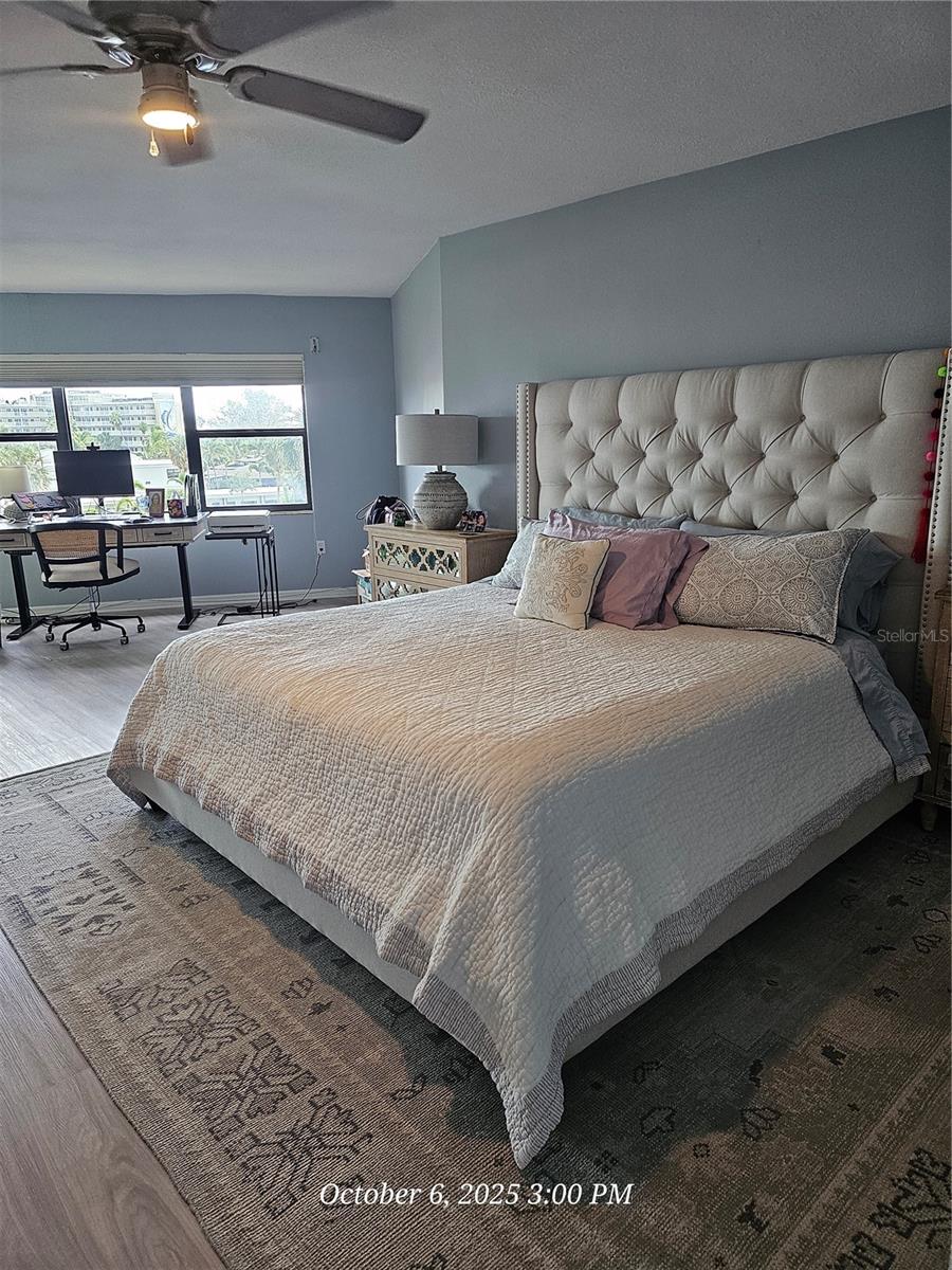 SILVER SANDS BEACH & RACQUET CLUB - Residential Lease