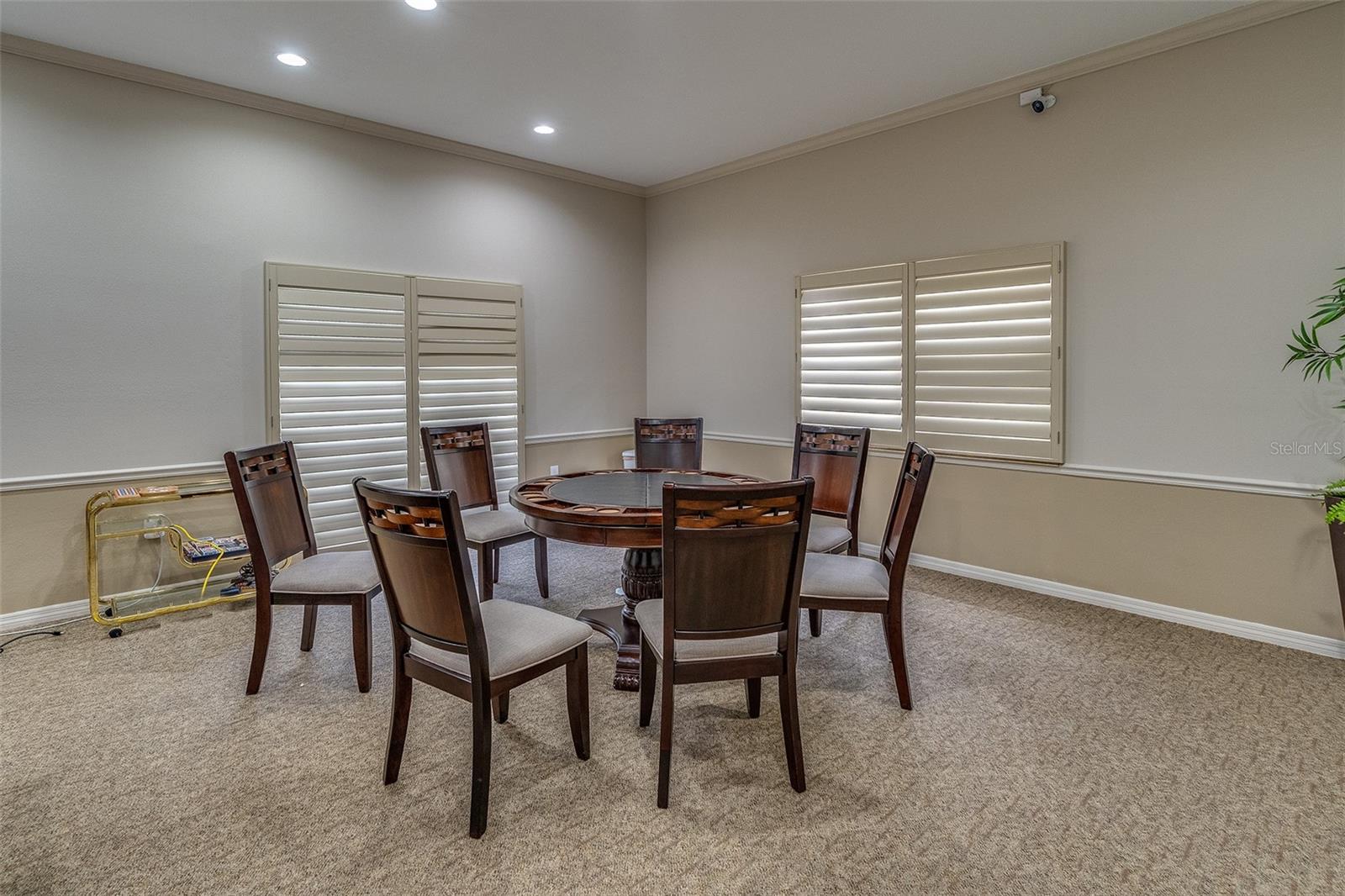 SILVER SANDS BEACH & RACQUET CLUB - Residential Lease
