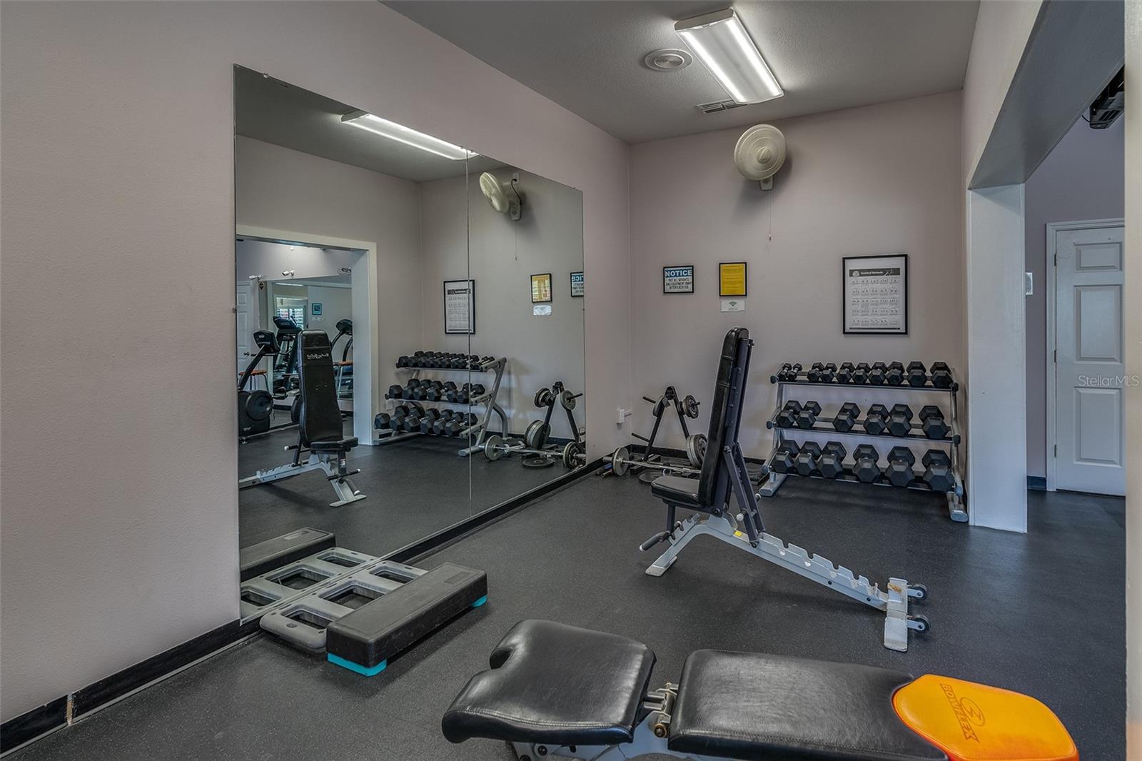 SILVER SANDS BEACH & RACQUET CLUB - Residential Lease
