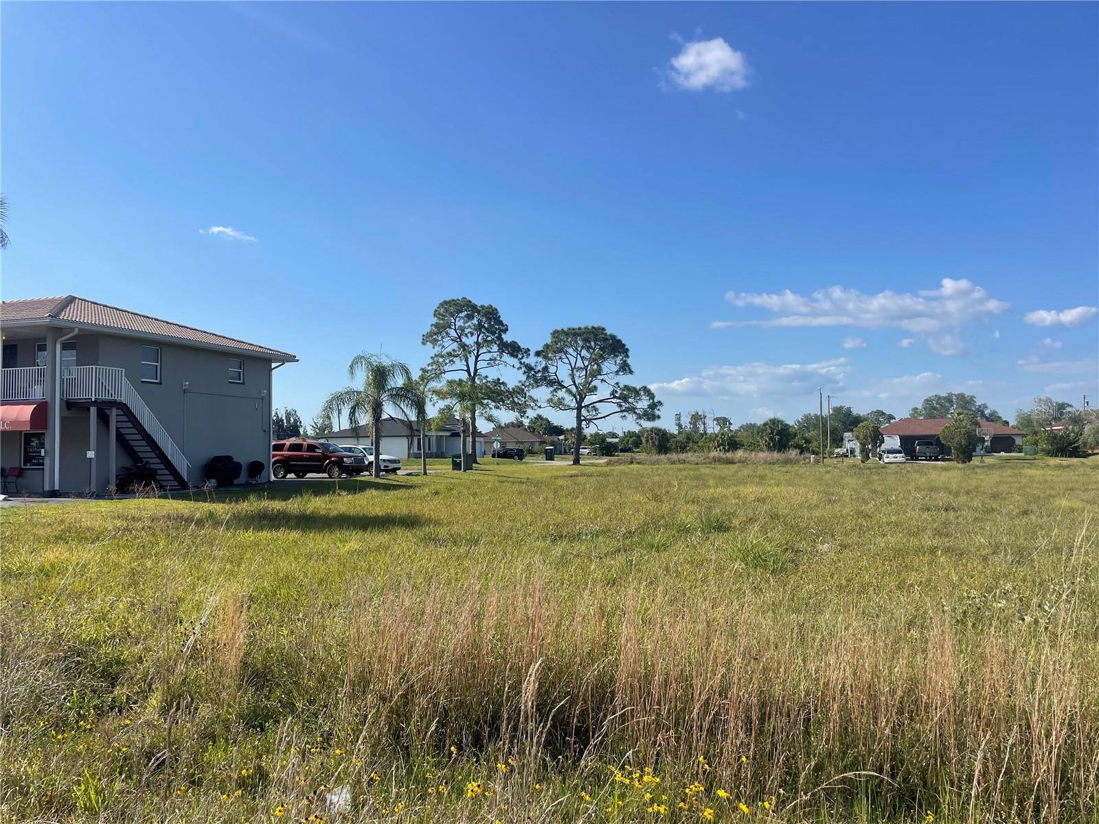 TAMIAMI TRAIL