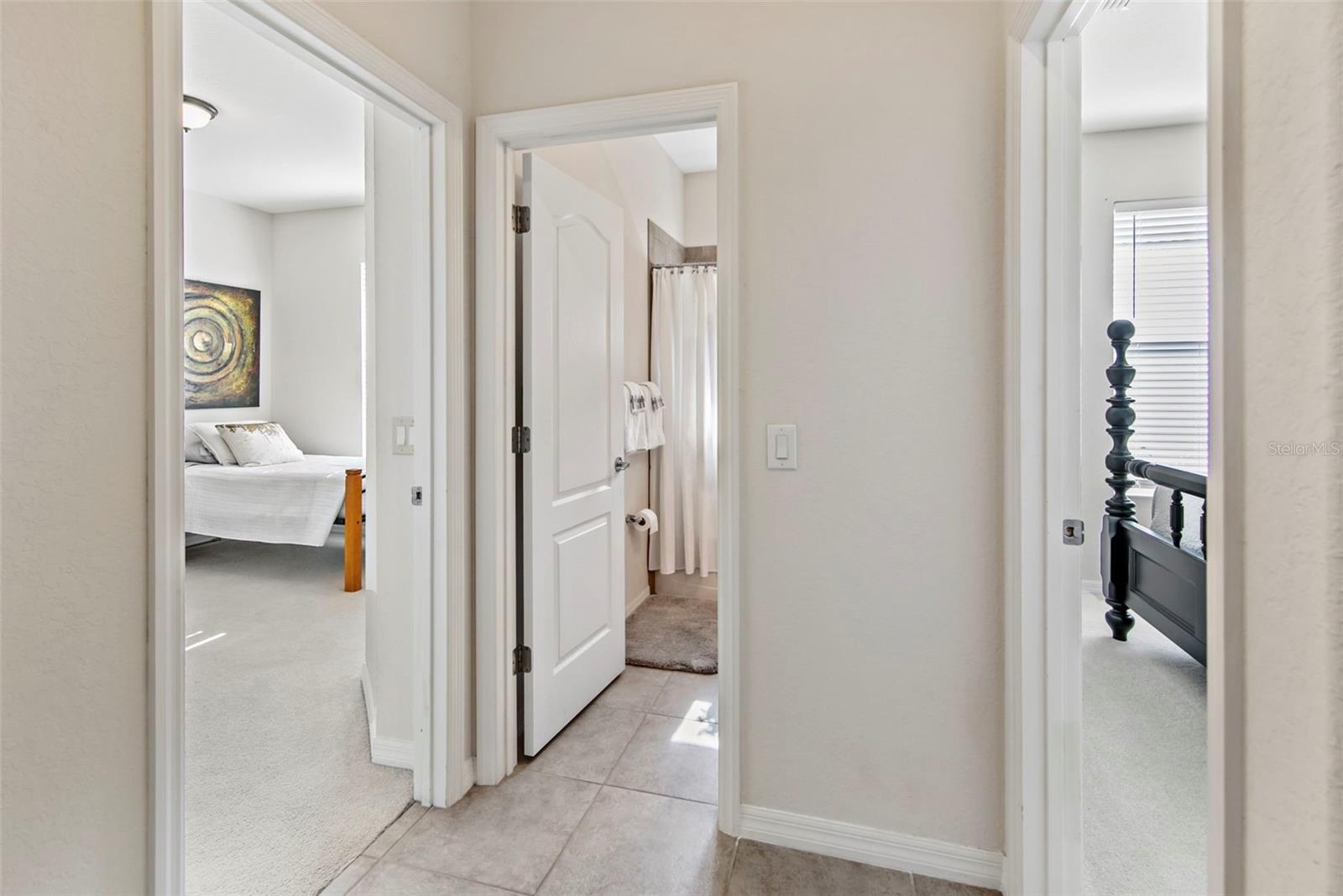 STONEYBROOK AT VENICE - Residential Lease