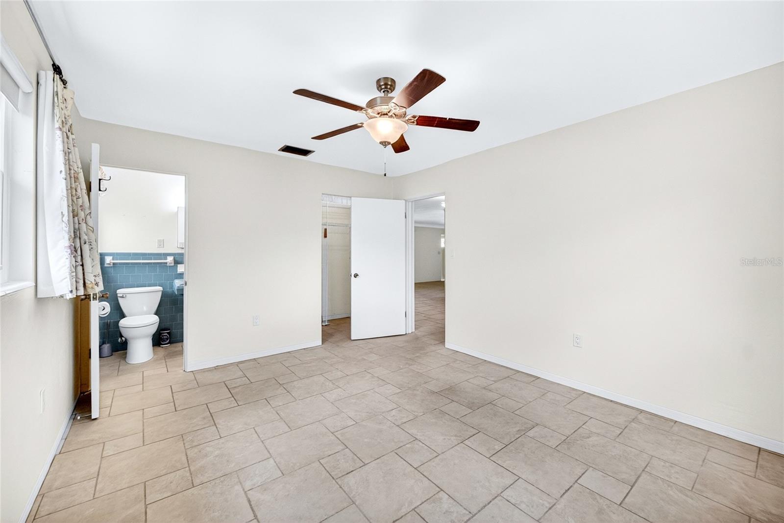 SHERYL MANOR UNIT 5 - Residential