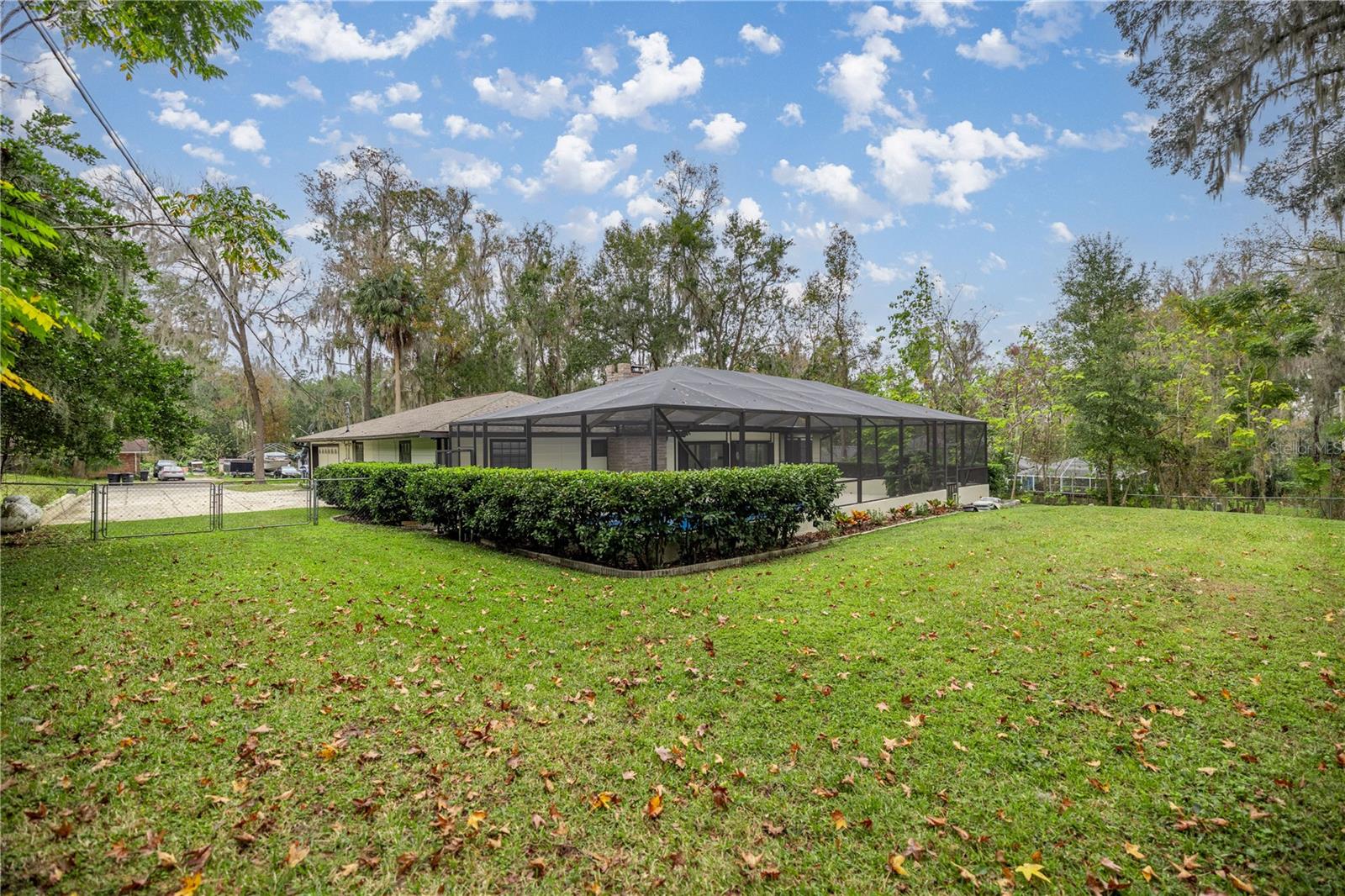 SHERWOOD HILLS - Residential