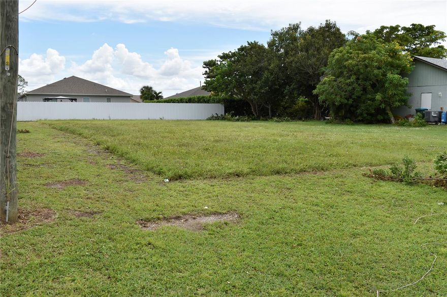 This beautiful homesite offers everything you need to start living the Florida lifestyle. Located in a desirable area of Cape Coral, this lot is ready for your next move with city water, sewer, and irrigation paid in full. The location places you just minutes from restaurants, shopping, entertainment, medical facilities, and a short drive to the world-famous beaches of Fort Myers, Sanibel, and Captiva.
Beyond its immediate appeal, this property presents an excellent opportunity to build. We have loan options available to help you build your custom home, including programs that allow you to combine the land and construction into one loan. Seller financing is also available with 50% down, offering added flexibility. Whether you’re ready to create your dream home now or secure land for the future, this lot delivers both value and opportunity.
Don’t miss your chance to own in one of Florida’s fastest-growing city.