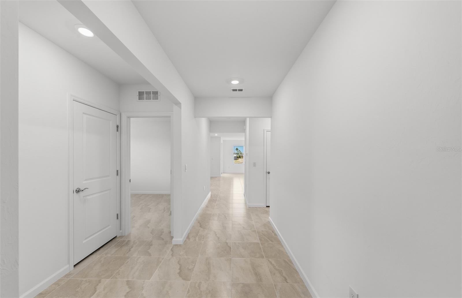 LAKESPUR WELLEN PARK - Residential