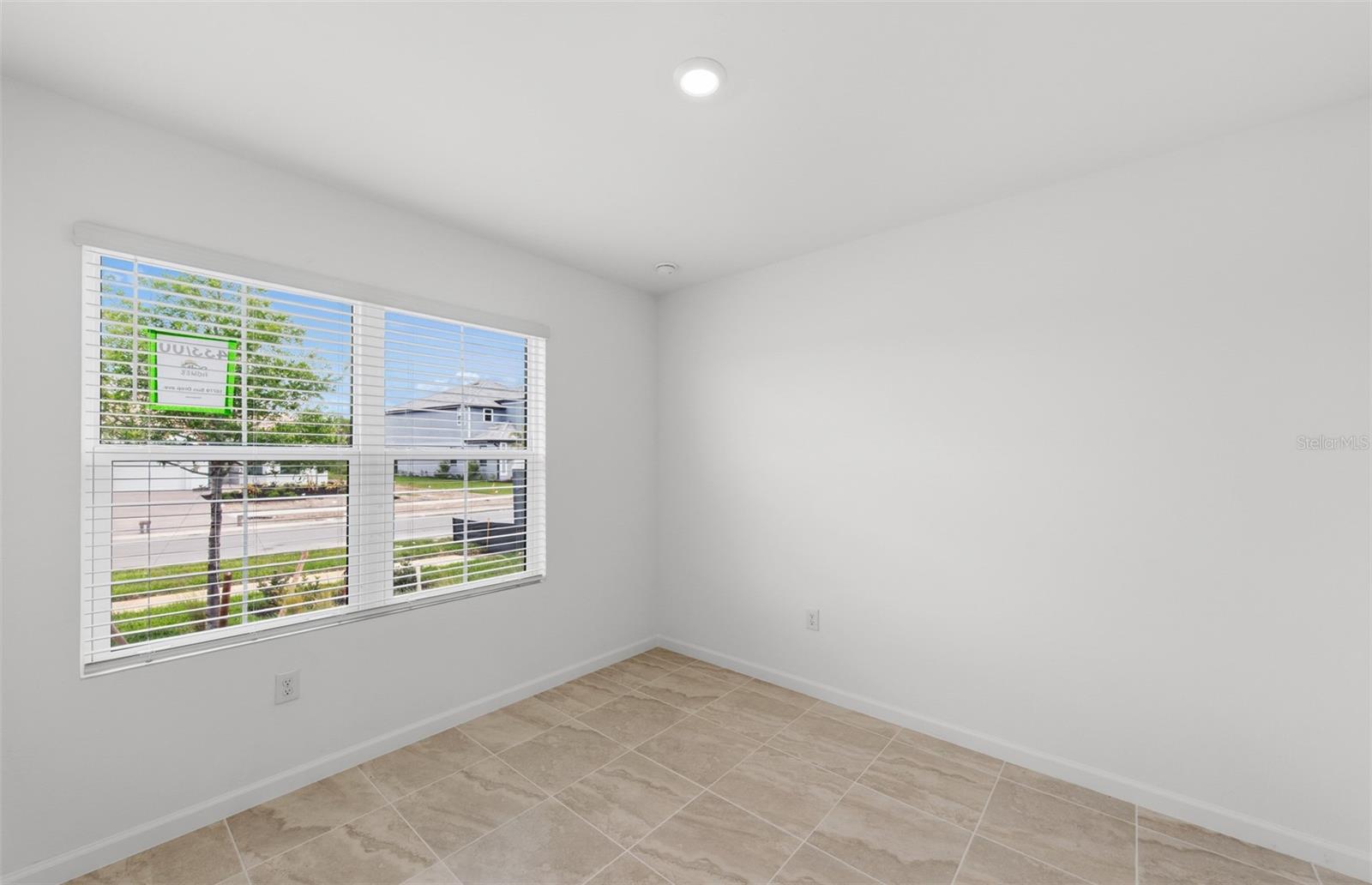LAKESPUR WELLEN PARK - Residential