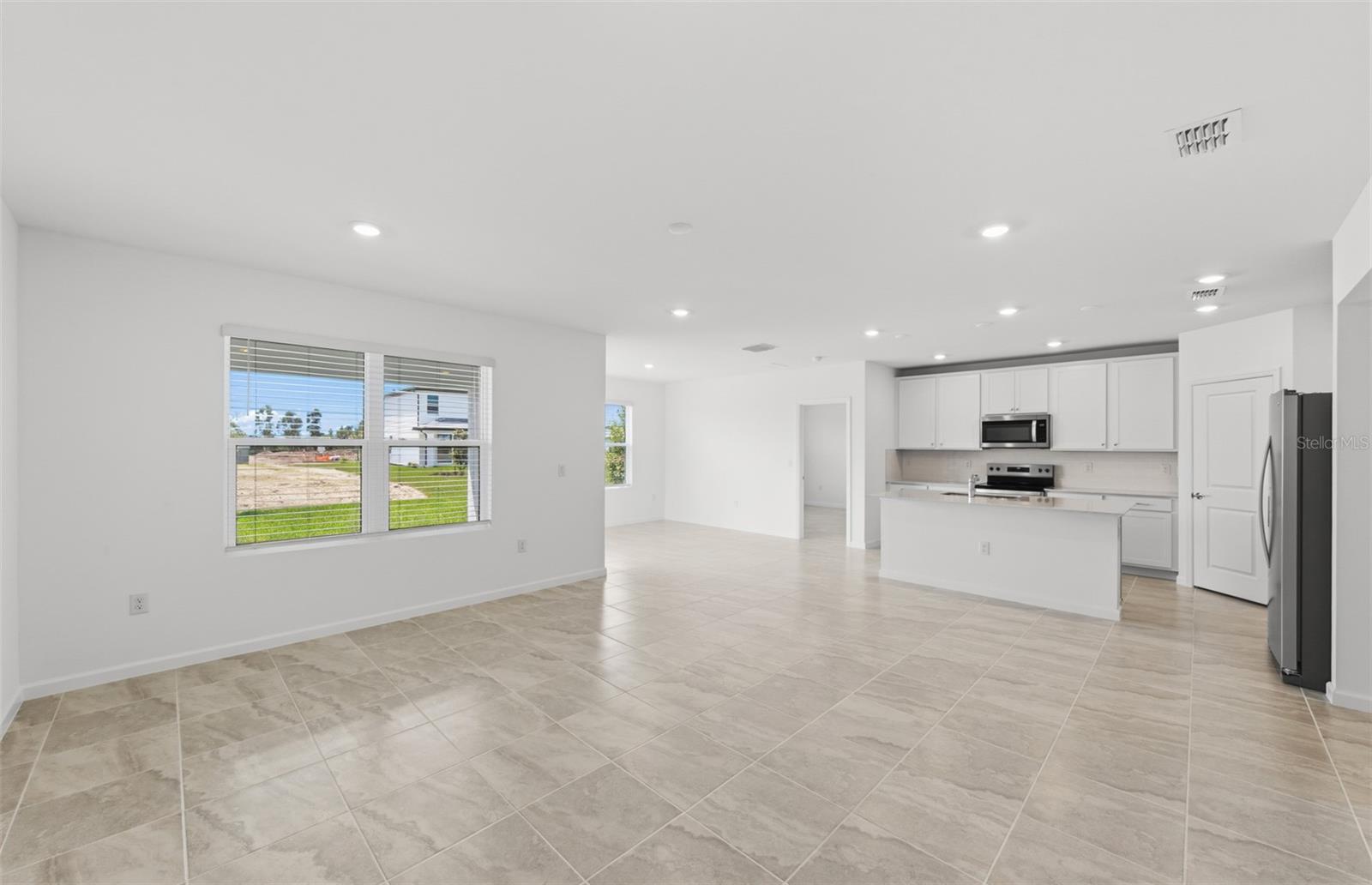 LAKESPUR WELLEN PARK - Residential
