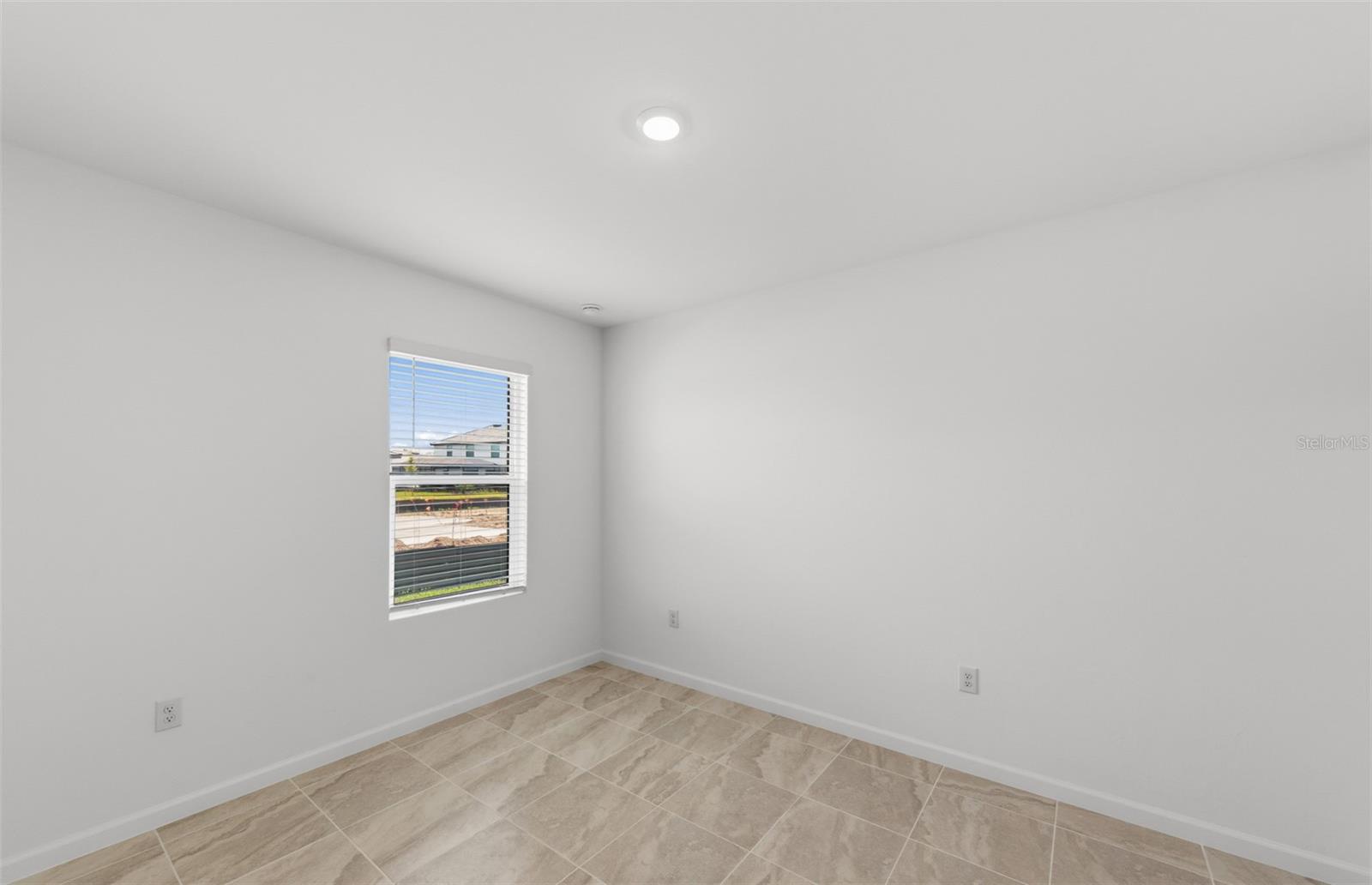LAKESPUR WELLEN PARK - Residential