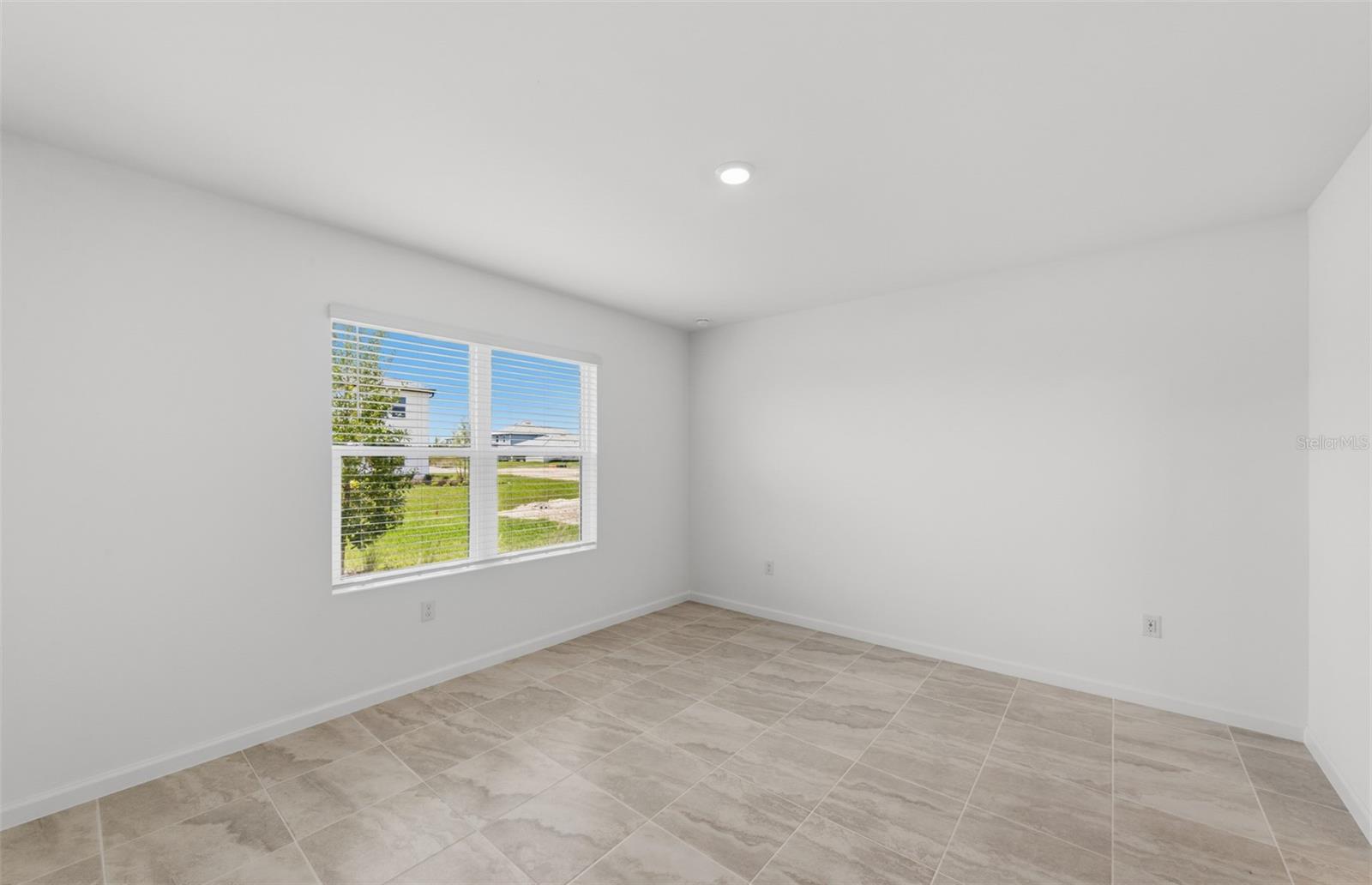 LAKESPUR WELLEN PARK - Residential