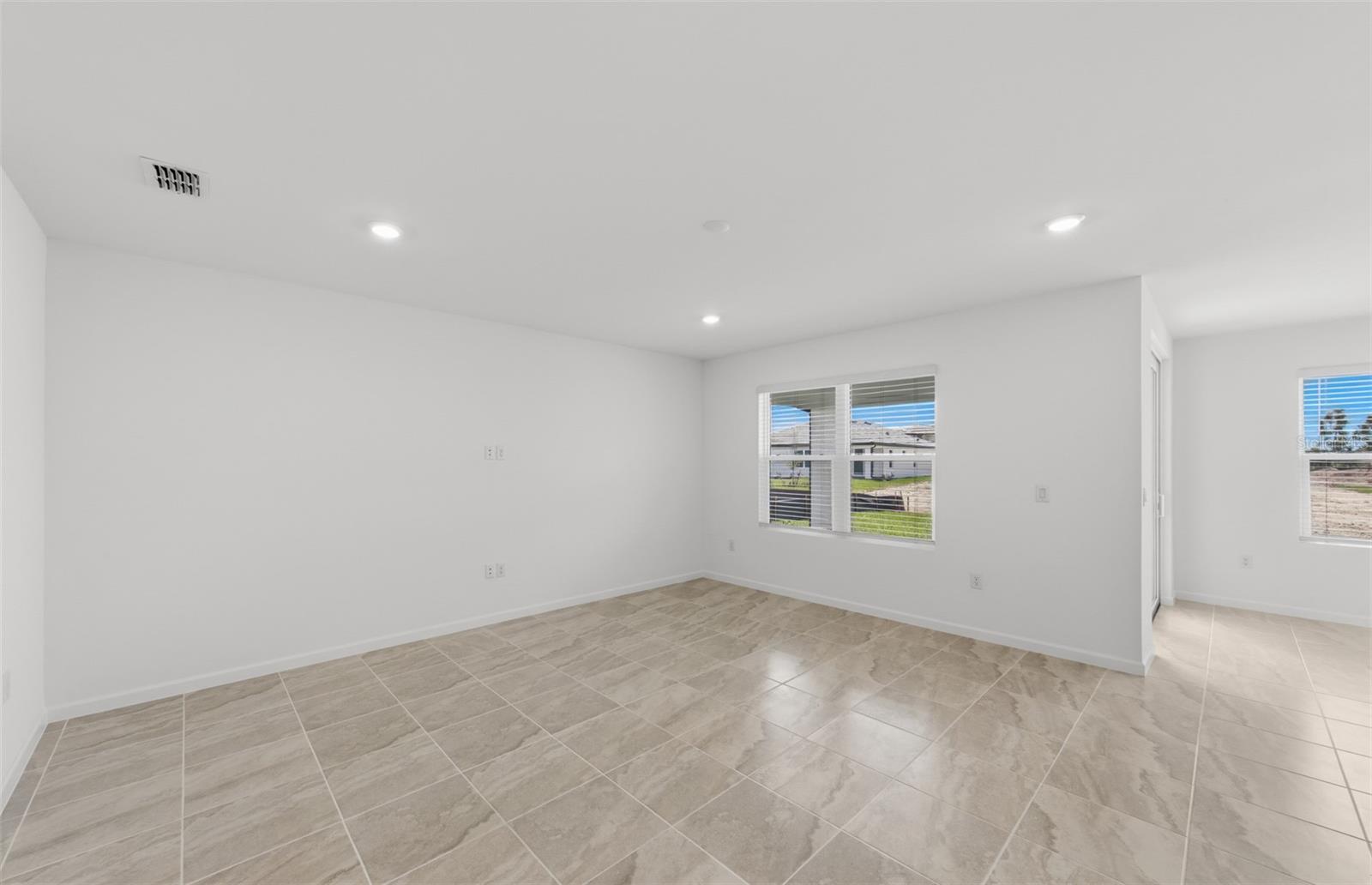 LAKESPUR WELLEN PARK - Residential