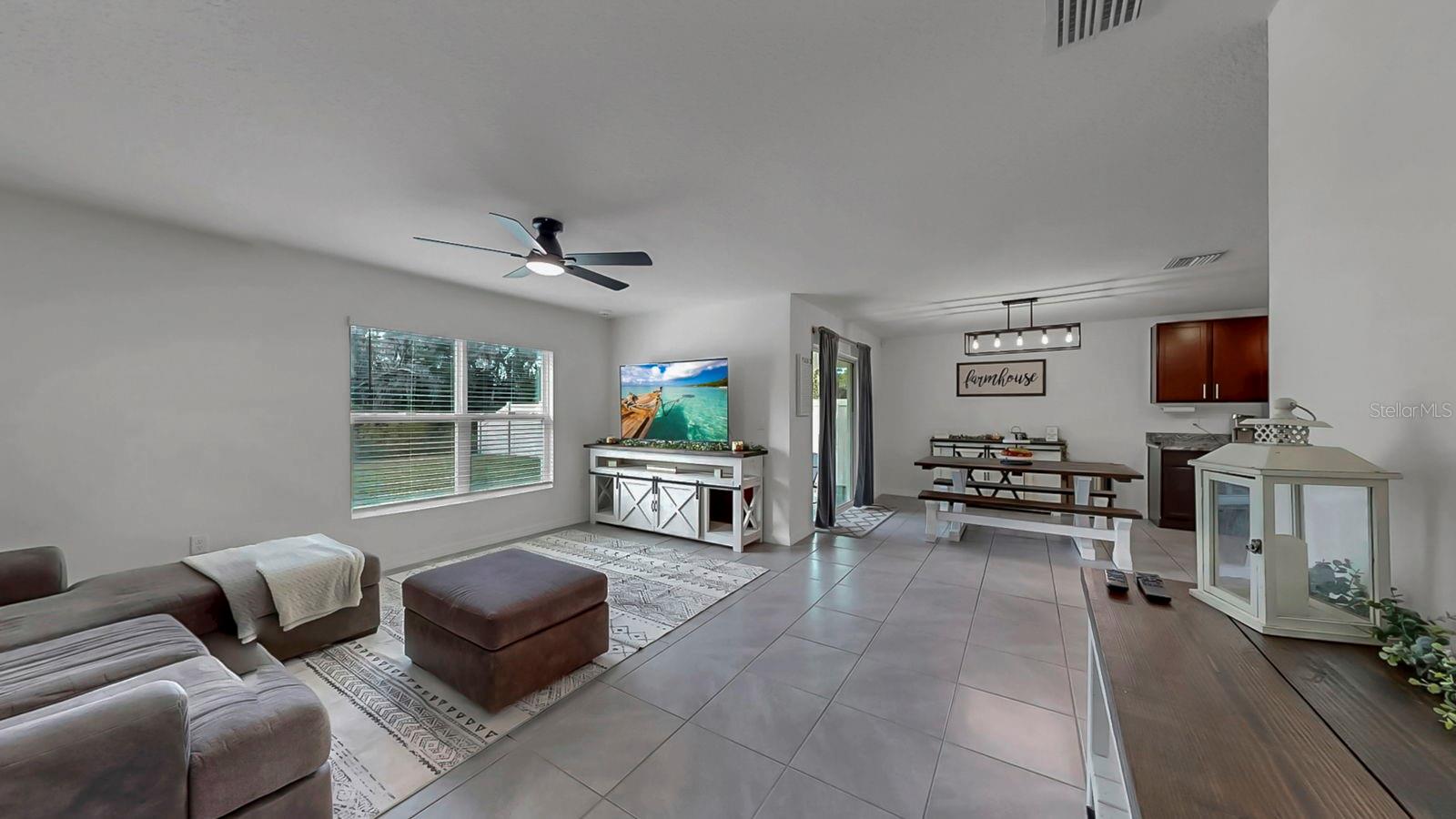 BERRY BAY SUB - Residential