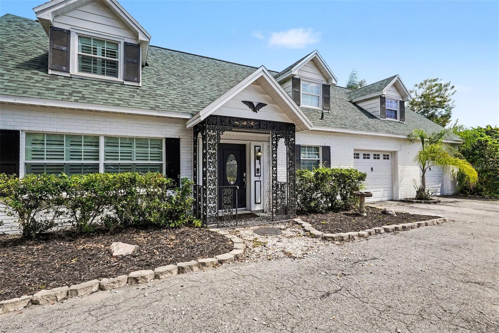 404 CLARISSA DRIVE