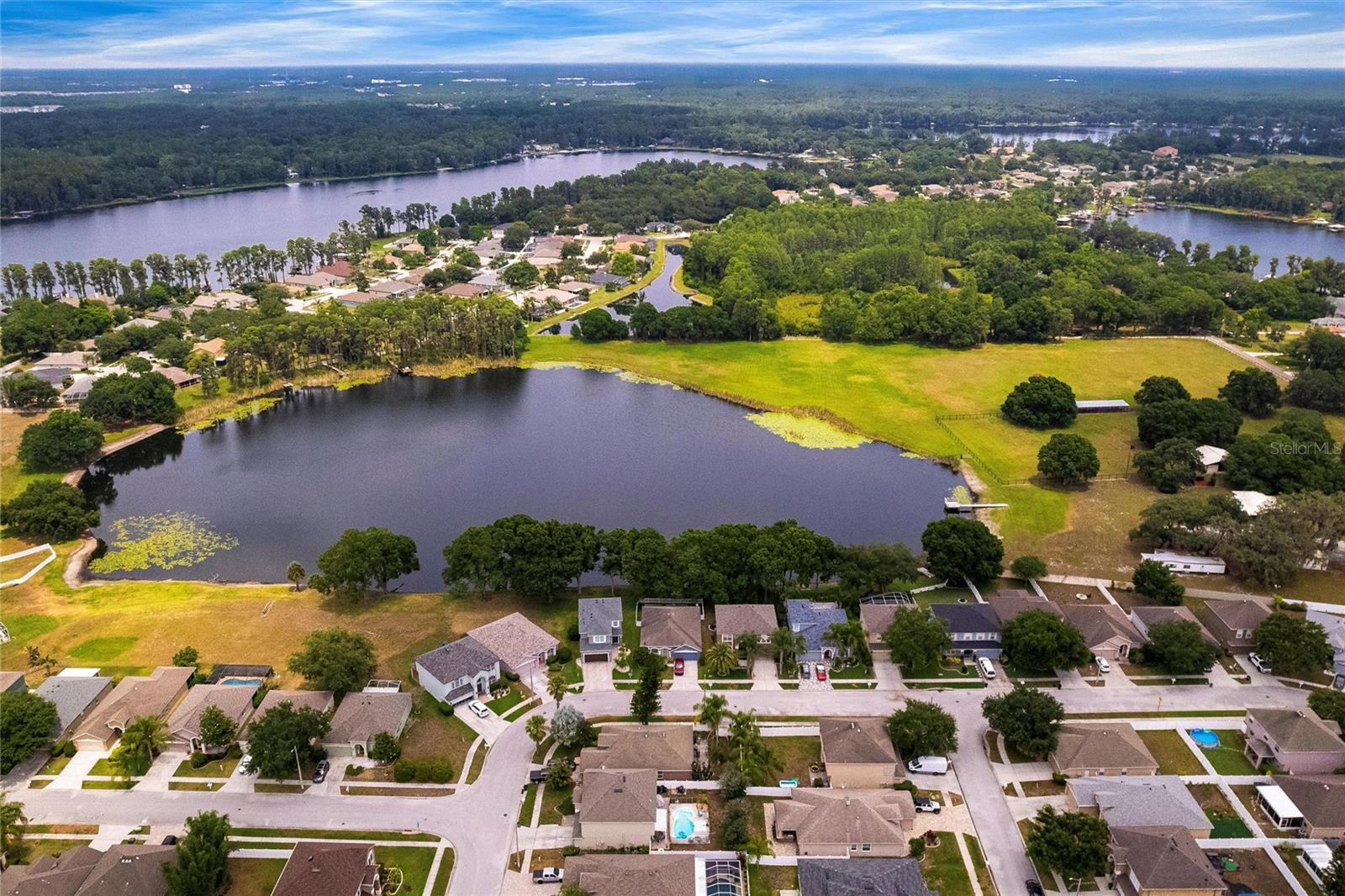 PARKER POINTE PH 2B - Residential Lease