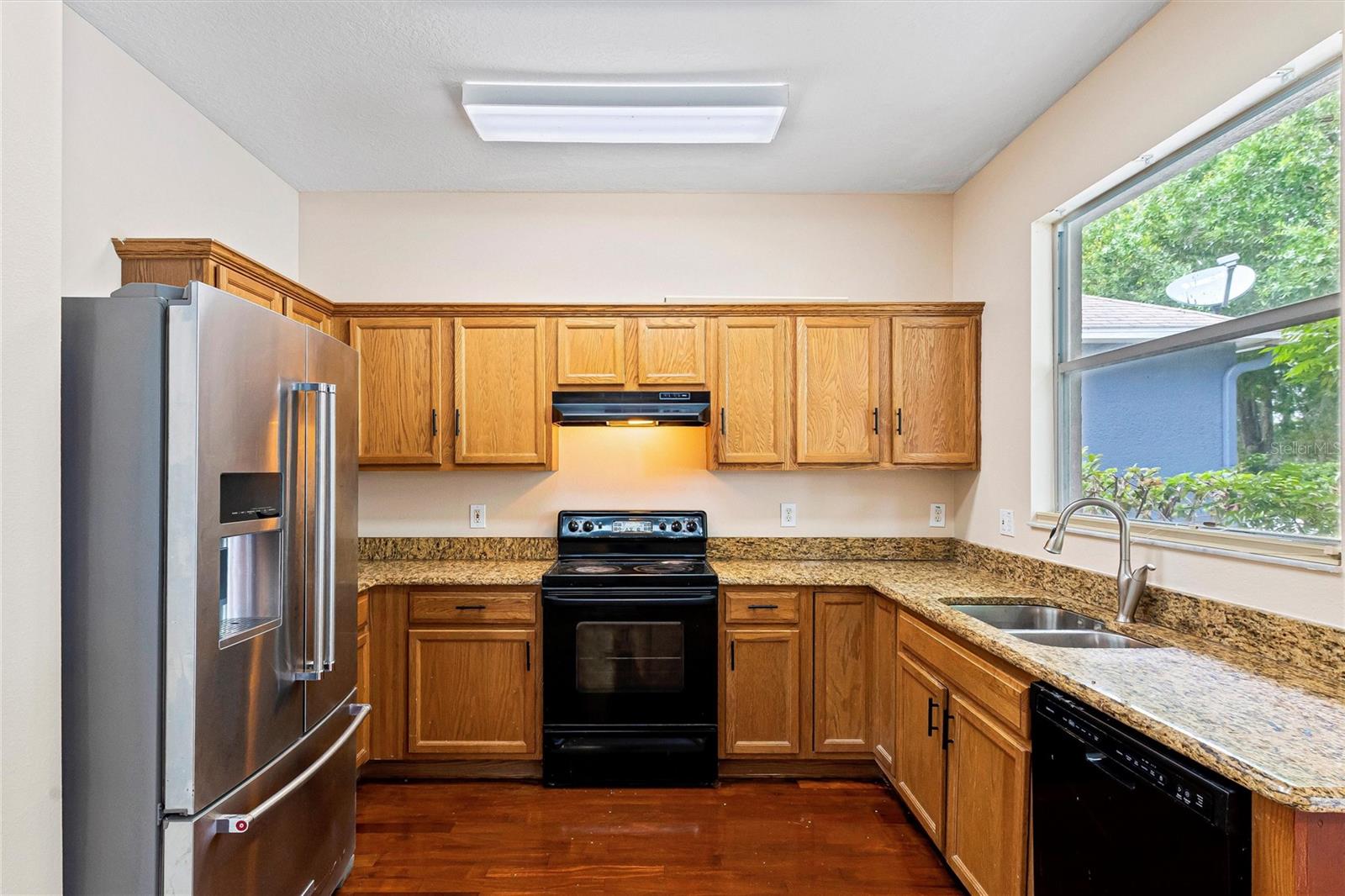 PARKER POINTE PH 2B - Residential Lease