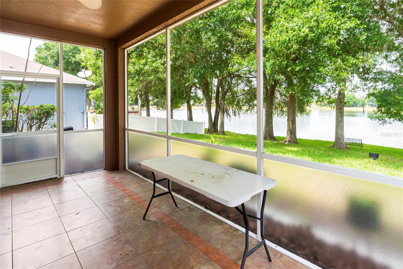 PARKER POINTE PH 2B - Residential Lease