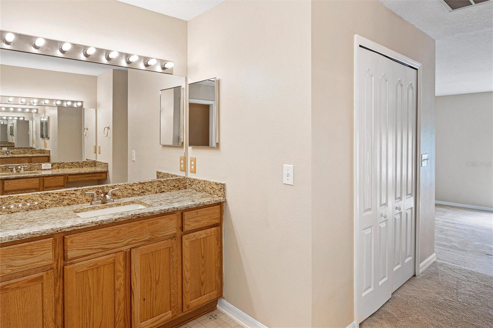 PARKER POINTE PH 2B - Residential Lease