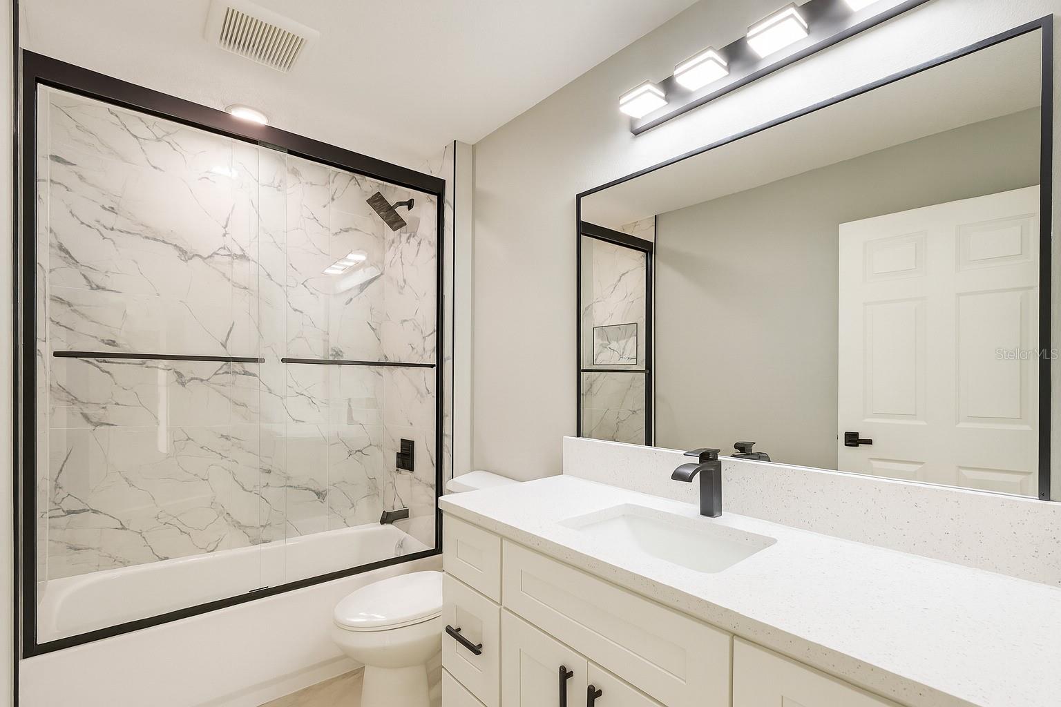 SILVER SPRINGS SHORES - Residential
