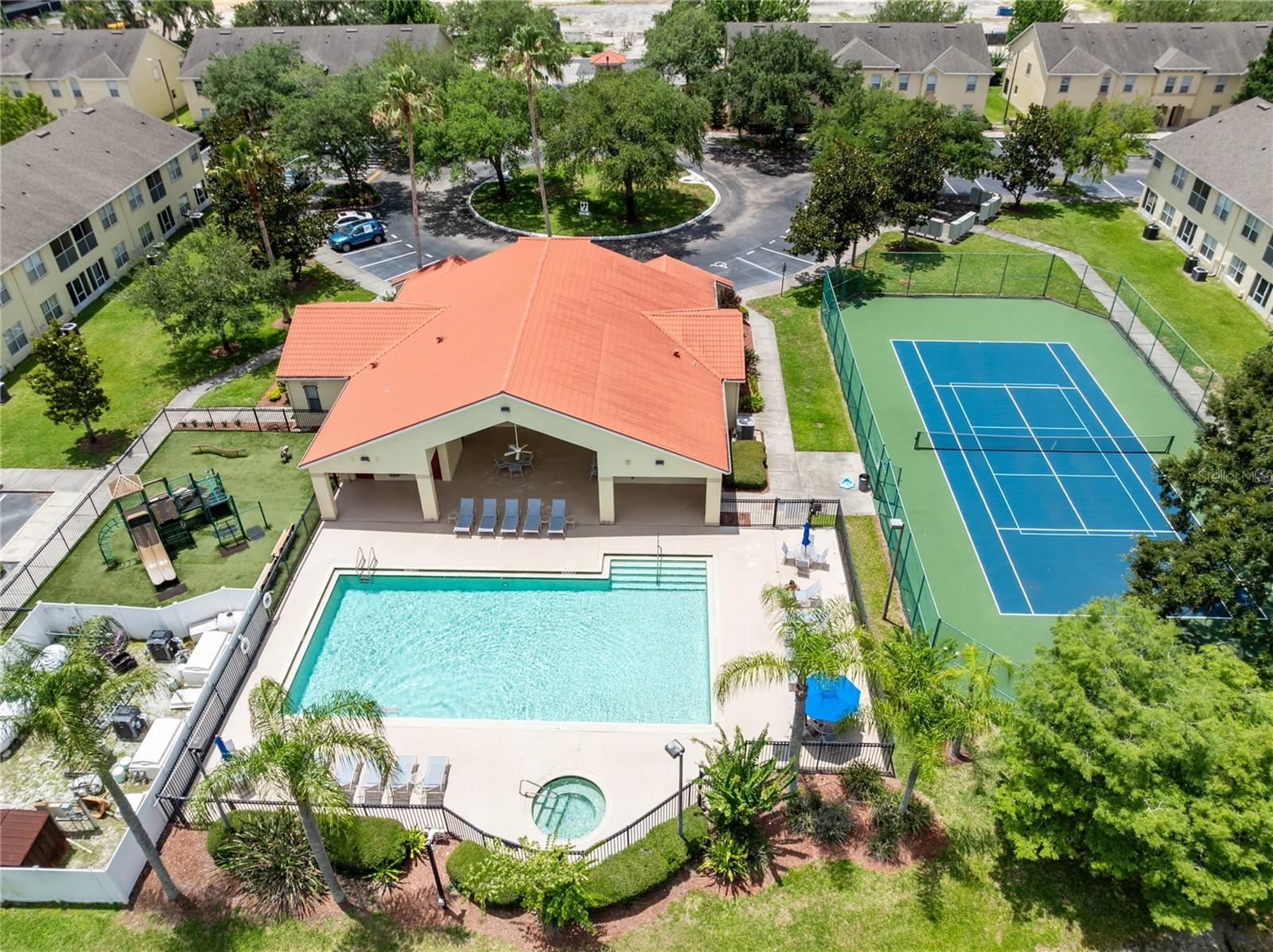 CLUB CORTILE - Residential