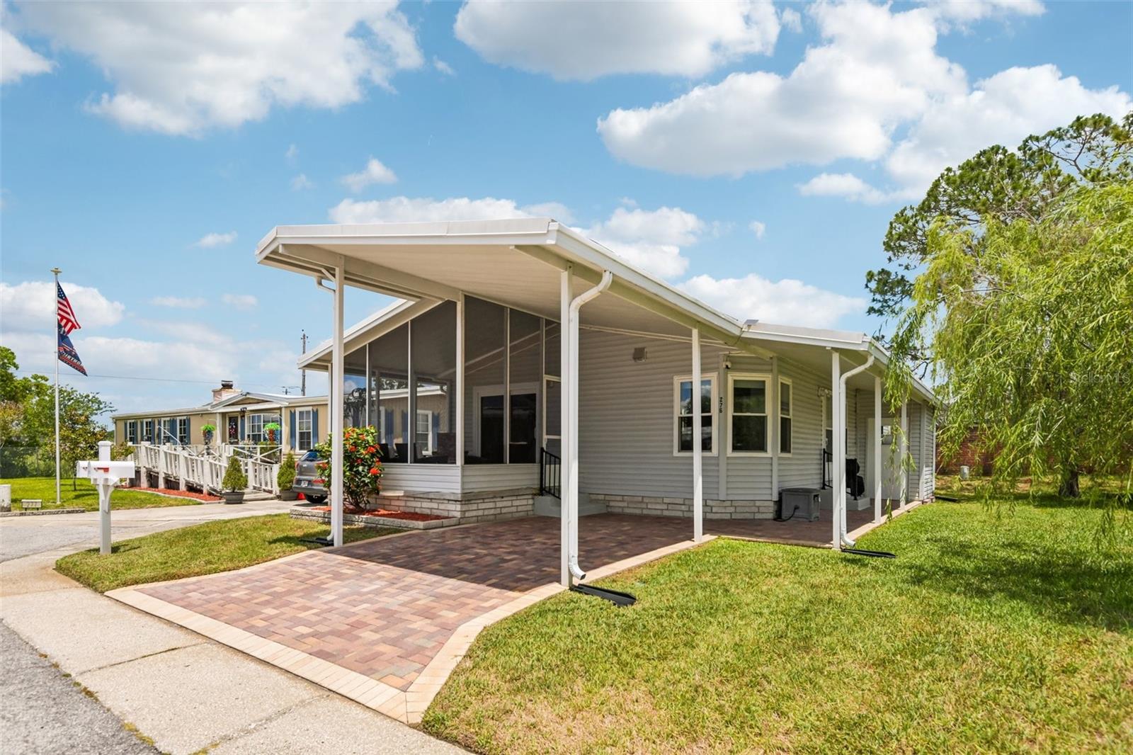 276 PELICAN DRIVE N