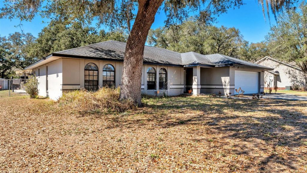 Photo of 6231 Forestwood Drive W, Lakeland, FL 33811 (MLS # L4959748)